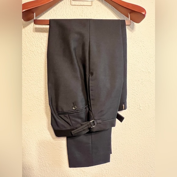 Tom Ford Casino Royale Navy 3-Piece Suit - Picture 9 of 11